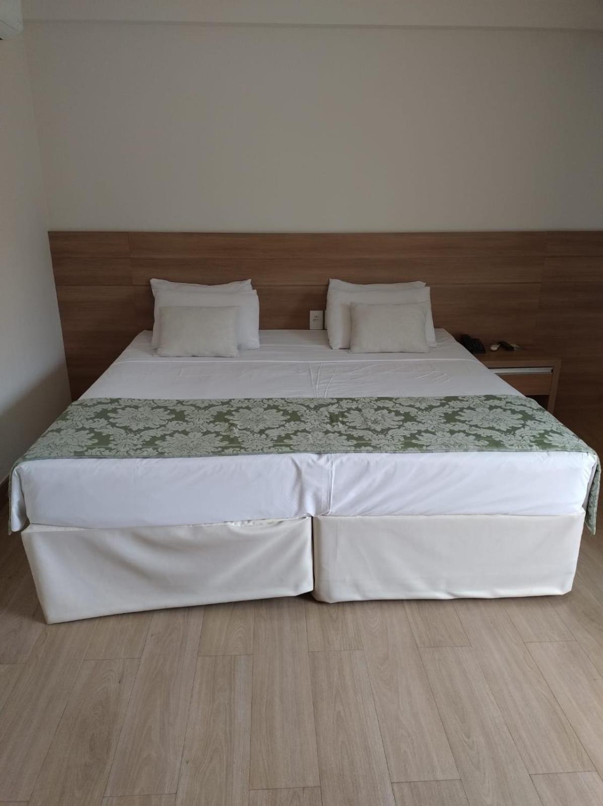 Vista Azul Apart Hotel - Pedra Azul Pinheiros Zewnętrze zdjęcie